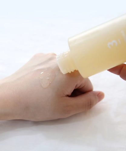 Numbuzin No.3 Super Glowing Essence Toner 200ml